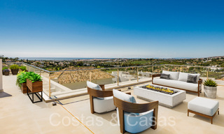 Nueva villa con estilo arquitectónico moderno en venta en el valle del golf de Nueva Andalucía, Marbella 65898 