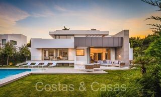 Sofisticadas villas de nueva construcción en venta en la Nueva Milla de Oro entre Marbella y Estepona 66088 