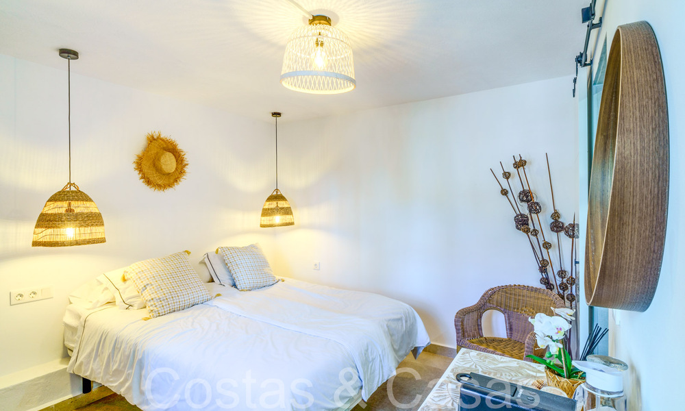 Pintoresca casa adosada con vistas al mar en venta en las colinas de Marbella - Benahavis 65946