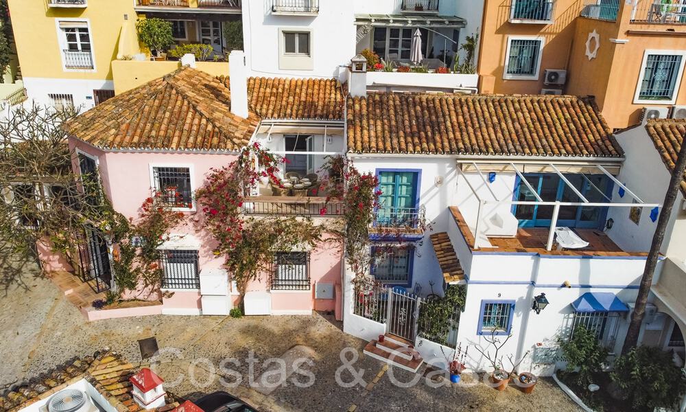 Pintoresca casa adosada con vistas al mar en venta en las colinas de Marbella - Benahavis 65970