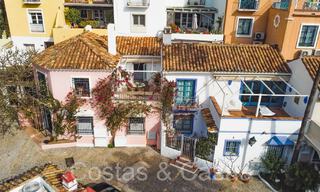 Pintoresca casa adosada con vistas al mar en venta en las colinas de Marbella - Benahavis 65970 