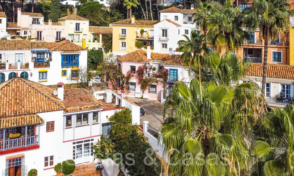 Pintoresca casa adosada con vistas al mar en venta en las colinas de Marbella - Benahavis 65972