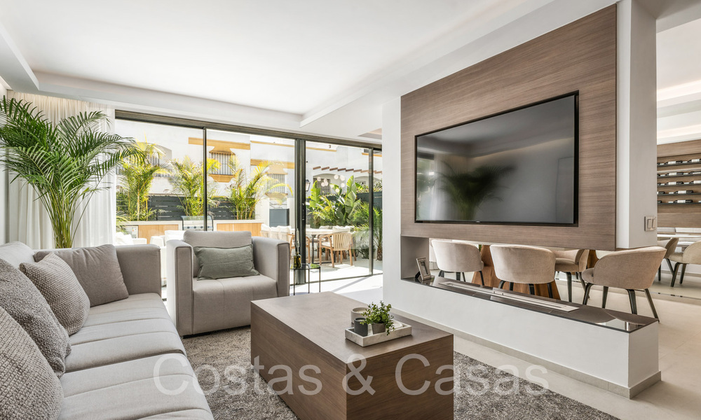 Preciosa casa adosada reformada en venta en la Milla de Oro de Marbella 65793