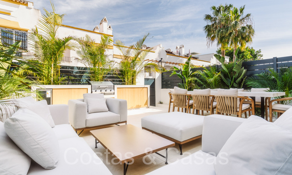 Preciosa casa adosada reformada en venta en la Milla de Oro de Marbella 65802