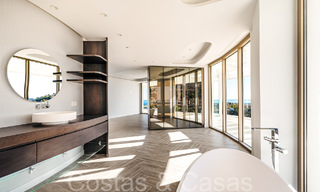 Apartamento de primera clase con fenomenales vistas al mar en venta en Benahavis - Marbella 65863 