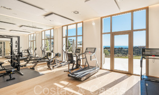 Apartamento de primera clase con fenomenales vistas al mar en venta en Benahavis - Marbella 65870 