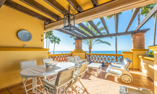 Amplio apartamento en venta en un complejo de playa cerrado con vistas despejadas al mar al este del centro de Marbella 66049 