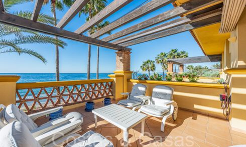 Amplio apartamento en venta en un complejo de playa cerrado con vistas despejadas al mar al este del centro de Marbella 66050