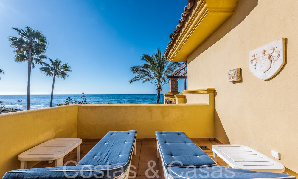 Amplio apartamento en venta en un complejo de playa cerrado con vistas despejadas al mar al este del centro de Marbella 66056