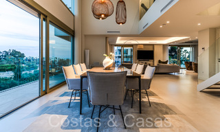 Ático ultra lujoso con piscina privada en venta en el centro de la Milla de Oro de Marbella 66128 