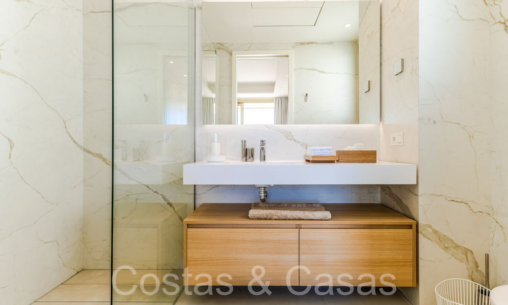 Ático ultra lujoso con piscina privada en venta en el centro de la Milla de Oro de Marbella 66137