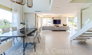 Ático ultra lujoso con piscina privada en venta en el centro de la Milla de Oro de Marbella 66163 