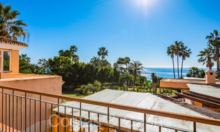 Villa andaluza en venta justo en la playa, en la Nueva Milla de Oro entre Marbella y Estepona 66255 