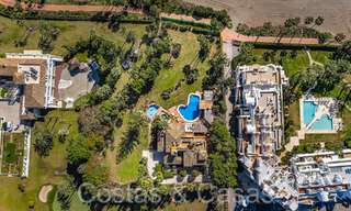 Villa andaluza en venta justo en la playa, en la Nueva Milla de Oro entre Marbella y Estepona 66283 