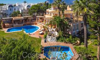 Villa andaluza en venta justo en la playa, en la Nueva Milla de Oro entre Marbella y Estepona 66289 