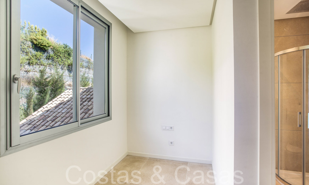 Listo para entrar a vivir, ático nuevo de 3 dormitorios en venta con vistas al mar en un complejo cerrado en Benahavis - Marbella 66218