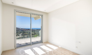 Listo para entrar a vivir, ático nuevo de 3 dormitorios en venta con vistas al mar en un complejo cerrado en Benahavis - Marbella 66221 