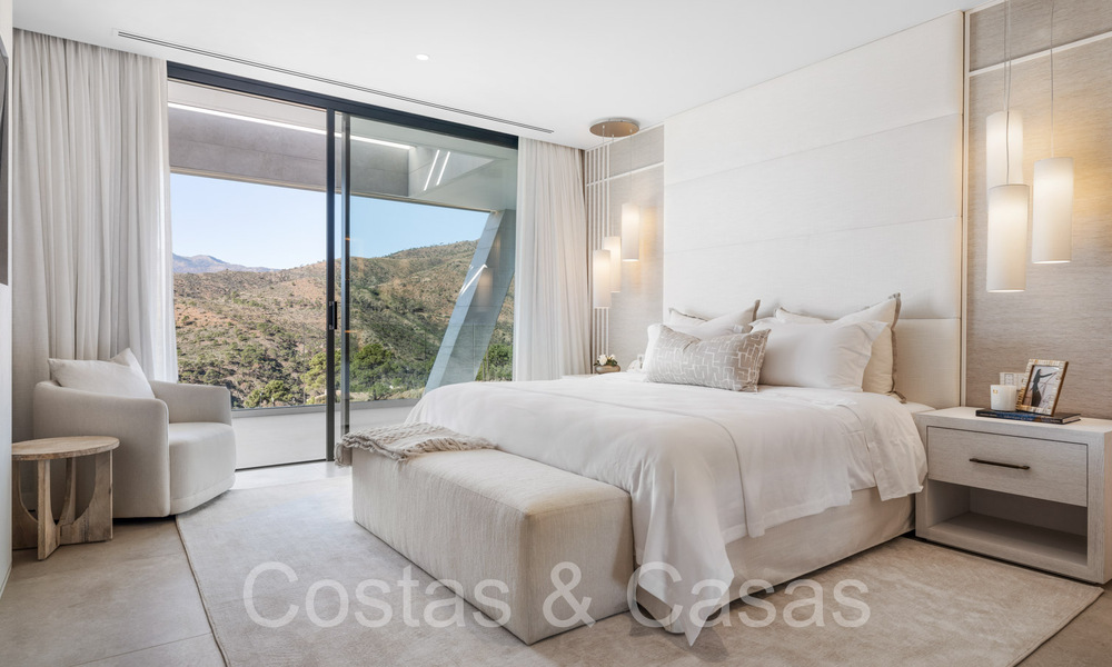 Nueva villa arquitectónica en venta en una urbanización segura en Marbella - Benahavis 66491