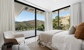 Nueva villa arquitectónica en venta en una urbanización segura en Marbella - Benahavis 66509 