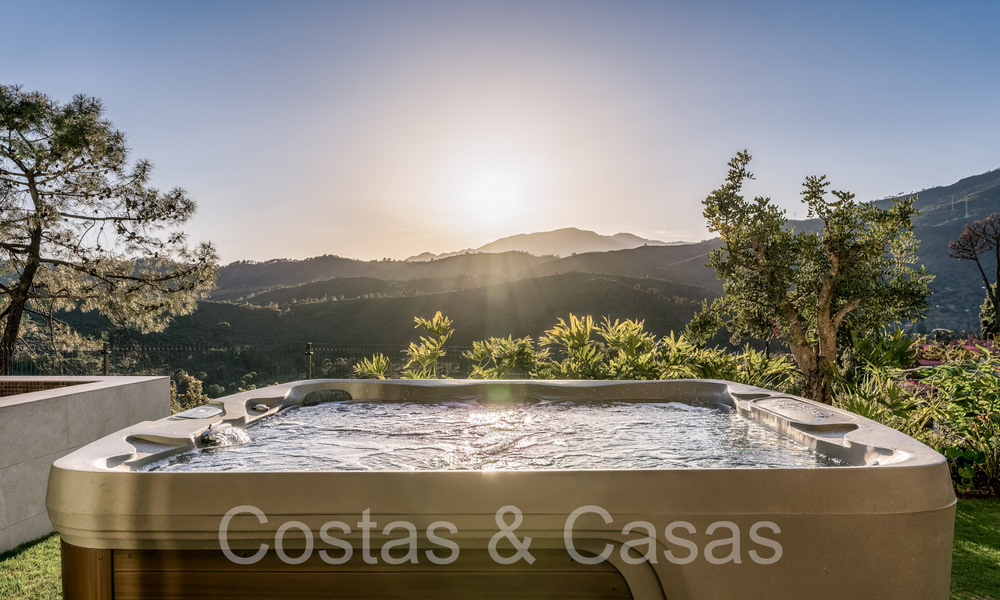 Nueva villa arquitectónica en venta en una urbanización segura en Marbella - Benahavis 66534