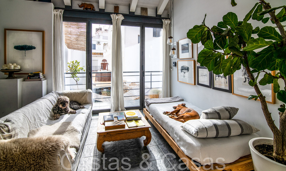 Casa adosada doble en venta a poca distancia de todos los servicios en el pintoresco casco antiguo de Estepona 66627