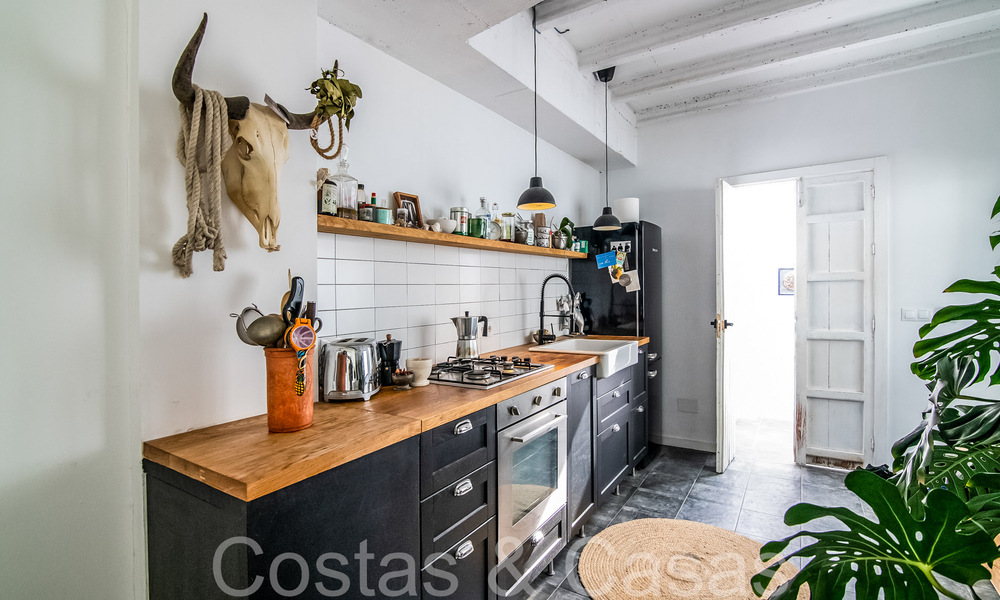 Casa adosada doble en venta a poca distancia de todos los servicios en el pintoresco casco antiguo de Estepona 66633