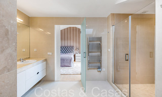 Precioso ático doble con vistas al mar en venta en un complejo de 5 estrellas en Nueva Andalucía, Marbella 66667 