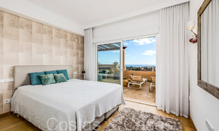 Precioso ático doble con vistas al mar en venta en un complejo de 5 estrellas en Nueva Andalucía, Marbella 66677 