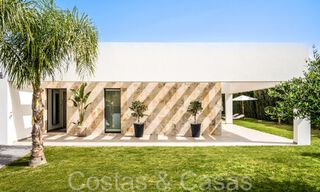 Elegante y moderna villa de lujo de una sola planta en venta en una zona de golf cerca del centro de Estepona 66745 