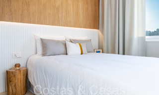 Ático dúplex contemporáneo listo para entrar a vivir en venta en una comunidad cerrada en La Quinta en Benahavis, Marbella 66823 