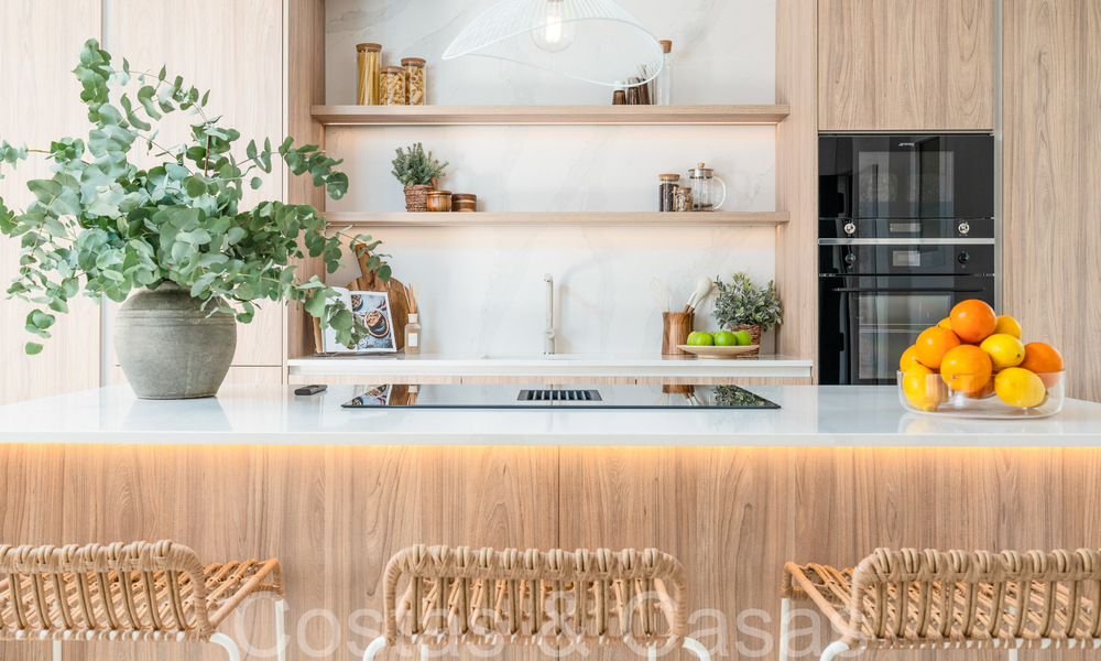 Ático dúplex contemporáneo listo para entrar a vivir en venta en una comunidad cerrada en La Quinta en Benahavis, Marbella 66825