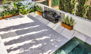 Villa de lujo contemporánea y sostenible con piscina privada en venta en Nueva Andalucía, Marbella 66905 