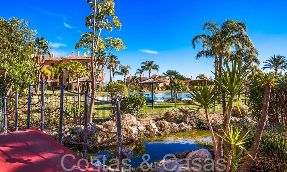 Listo para entrar a vivir, ático de lujo con vistas panorámicas al golf, mar y montaña en venta en Benahavis - Marbella 66926