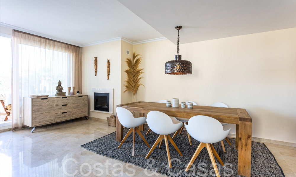 Ático dúplex moderno de estilo andaluz rodeado de naturaleza en las colinas de Marbella 66953