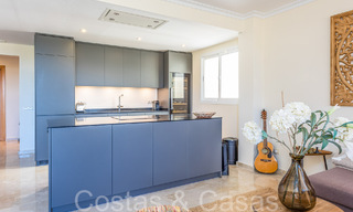 Ático dúplex moderno de estilo andaluz rodeado de naturaleza en las colinas de Marbella 66956 