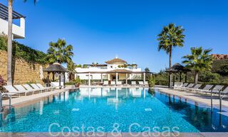 Ático dúplex moderno de estilo andaluz rodeado de naturaleza en las colinas de Marbella 66959 