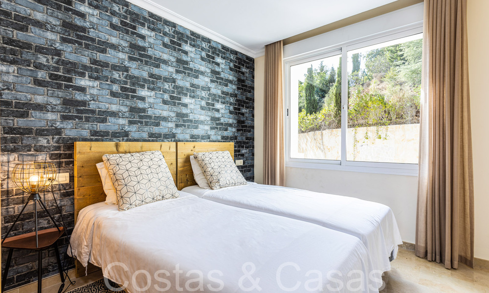 Ático dúplex moderno de estilo andaluz rodeado de naturaleza en las colinas de Marbella 66969