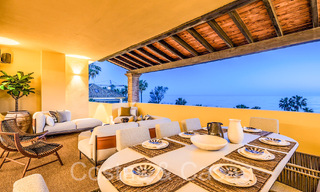 Ático de lujo elegantemente renovado en venta junto al mar con vistas al mar al este del centro de Marbella 67136 
