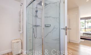 Listo para entrar a vivir, apartamento de lujo completamente reformado con vistas panorámicas al mar Mediterráneo en venta en Benahavis - Marbella 67203 