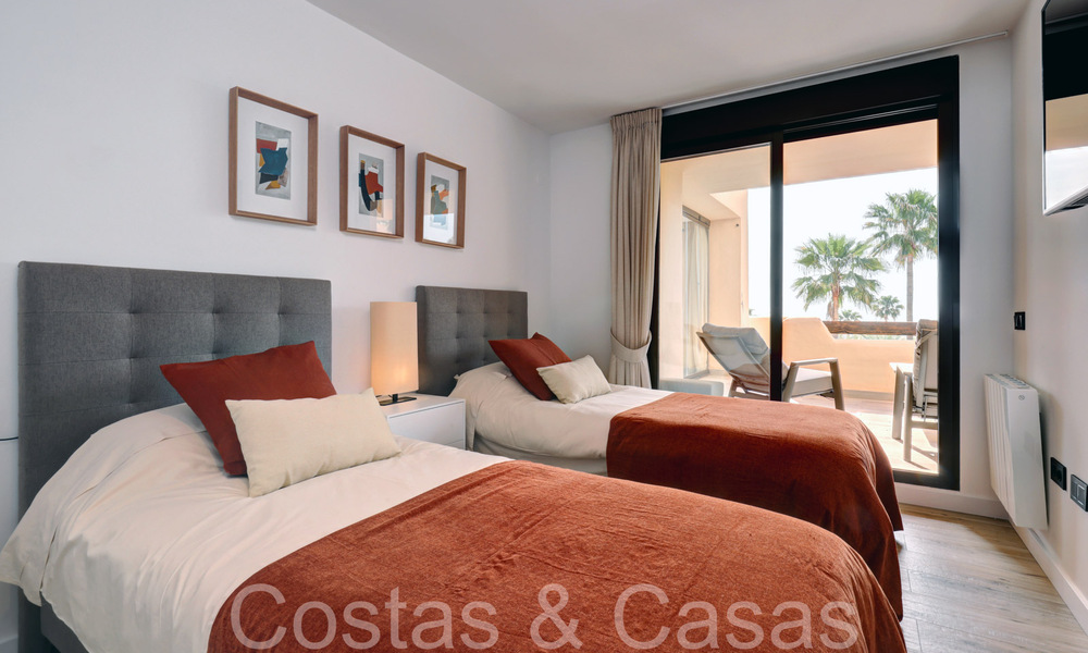 Listo para entrar a vivir, apartamento de lujo completamente reformado con vistas panorámicas al mar Mediterráneo en venta en Benahavis - Marbella 67209