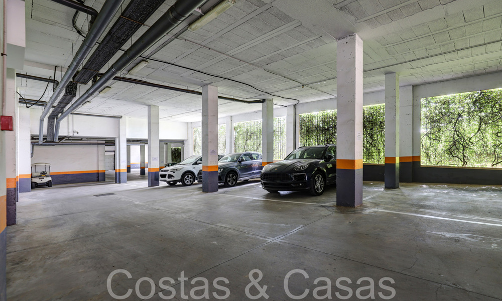 Listo para entrar a vivir, apartamento de lujo completamente reformado con vistas panorámicas al mar Mediterráneo en venta en Benahavis - Marbella 67223