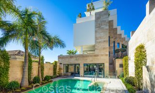 Lujoso apartamento dúplex con vistas panorámicas al mar en venta en Benahavis - Marbella 67358 