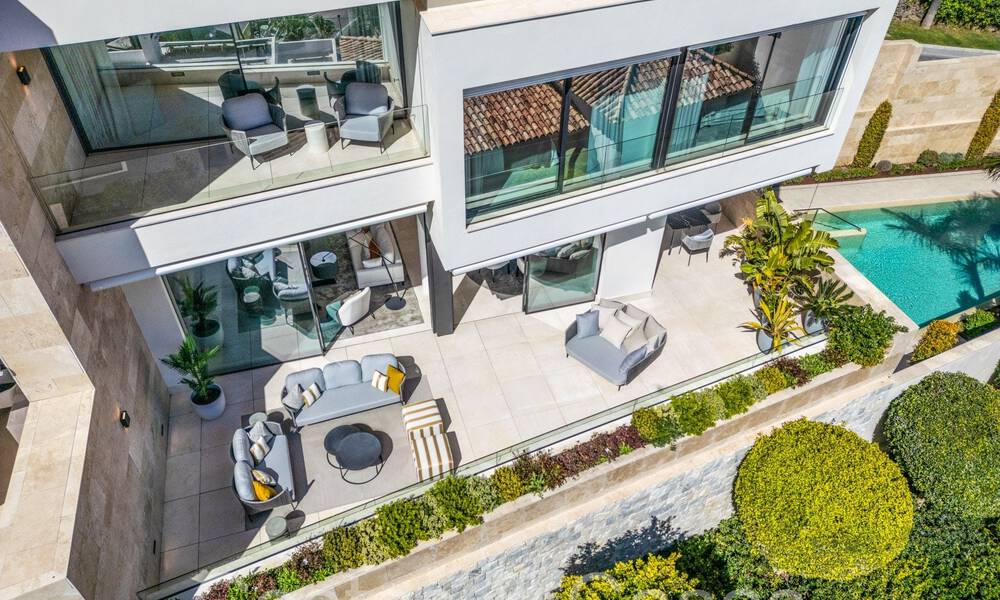 Lujoso apartamento dúplex con vistas panorámicas al mar en venta en Benahavis - Marbella 67376