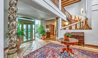 Gran finca andaluza en venta en una parcela elevada de 5 hectáreas en las colinas del este de Marbella 67573 