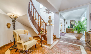 Gran finca andaluza en venta en una parcela elevada de 5 hectáreas en las colinas del este de Marbella 67582 