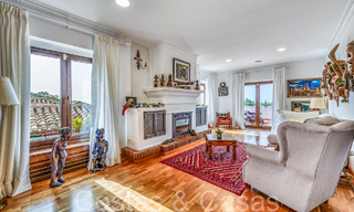 Gran finca andaluza en venta en una parcela elevada de 5 hectáreas en las colinas del este de Marbella 67595 