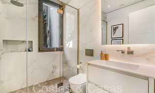 Villa modernista de lujo en venta en una exclusiva zona residencial cerrada en la Milla de Oro de Marbella 67624 