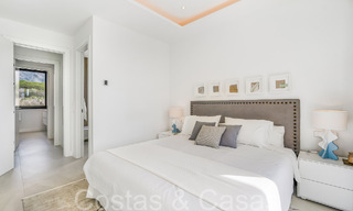 Villa modernista de lujo en venta en una exclusiva zona residencial cerrada en la Milla de Oro de Marbella 67642 