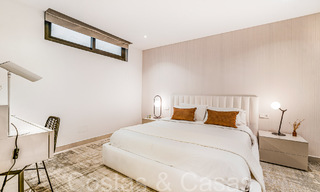 Villa modernista de lujo en venta en una exclusiva zona residencial cerrada en la Milla de Oro de Marbella 67658 