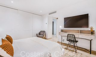 Villa modernista de lujo en venta en una exclusiva zona residencial cerrada en la Milla de Oro de Marbella 67659 